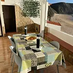 Semesterbostad Wake Up To The Sea In Charming House In Aljezur