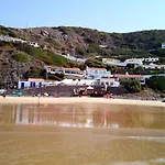 Wake Up To The Sea In Charming House In * Aljezur