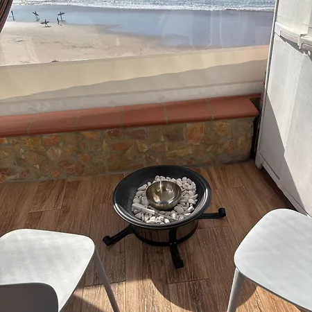 Nyaraló Wake Up To The Sea In Charming House In *