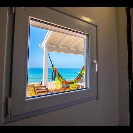Wake Up To The Sea In Charming House In * Алжезур